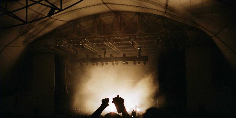 构筑数字时代的工业安全防线：API安全防护如何成为现代企业的关键防护装备