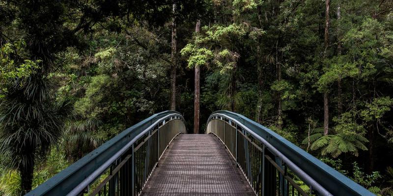 远程办公常态化下的终端安全防护：从VPN到零信任的设备管理新范式